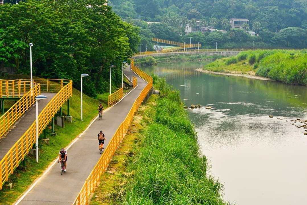 優遊河濱步道