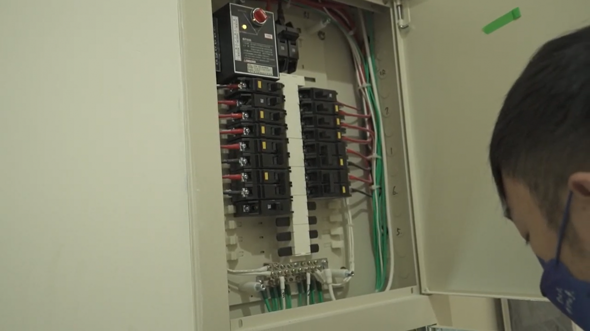檢查電箱