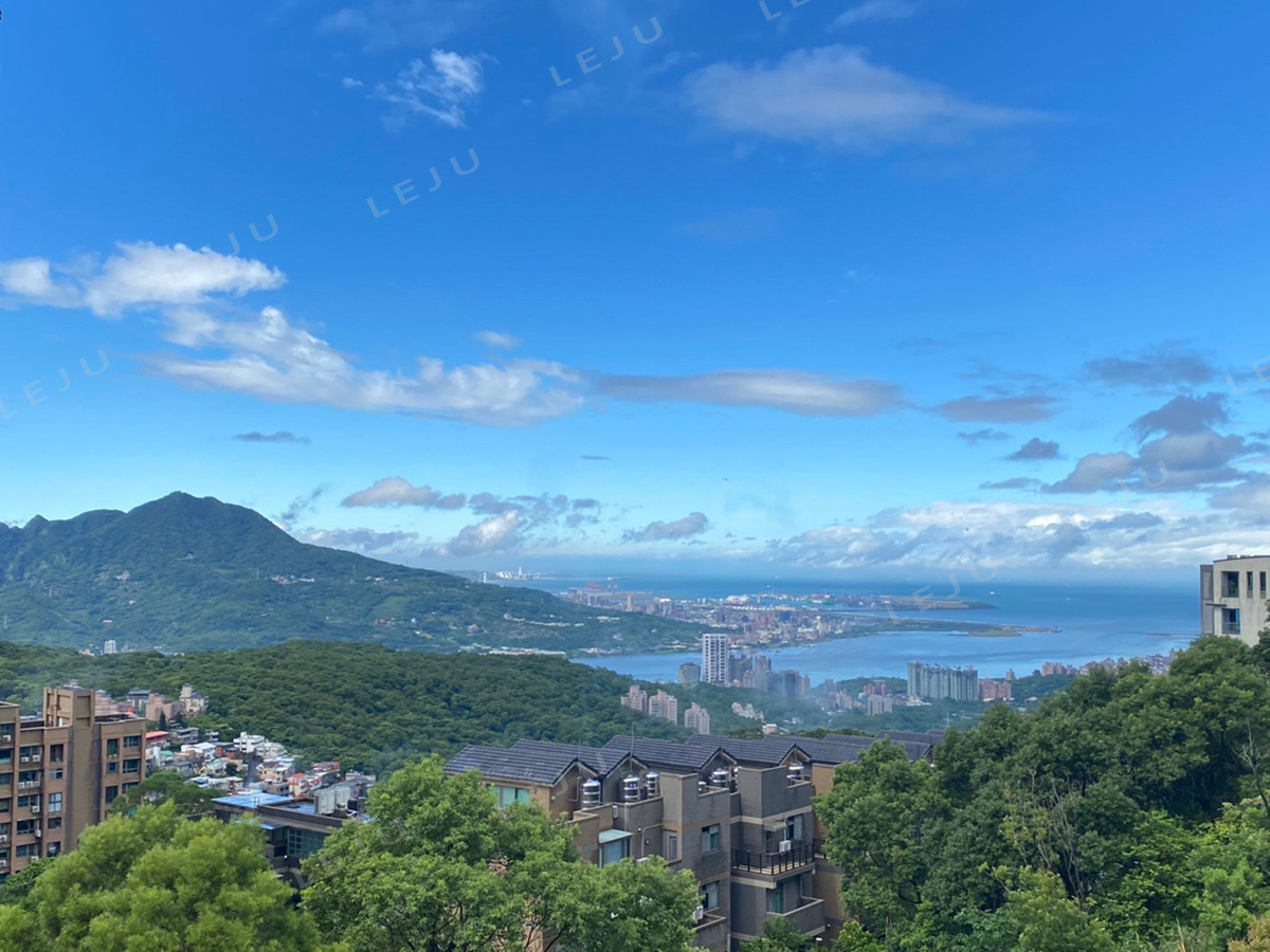 半山滙窗景